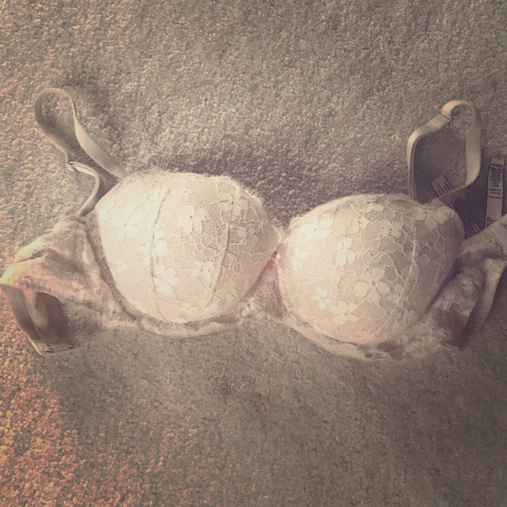 Victoria’s Secret Bra.
